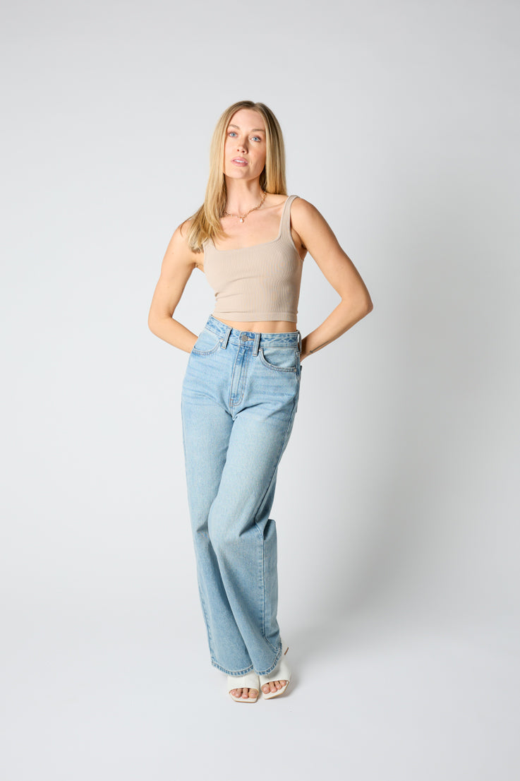 Brami al di sopra e al di là