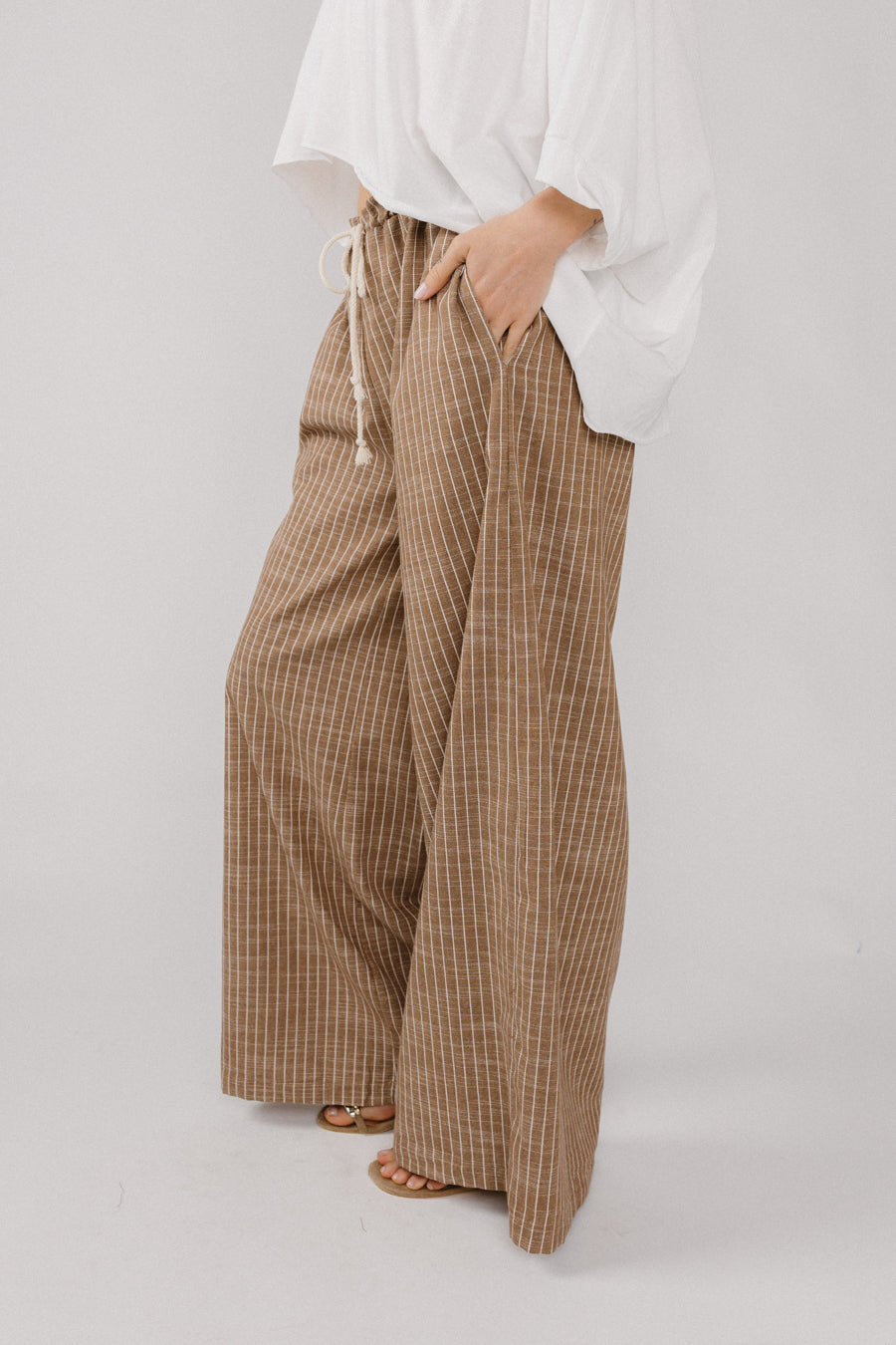 Pantaloni Find Your Way