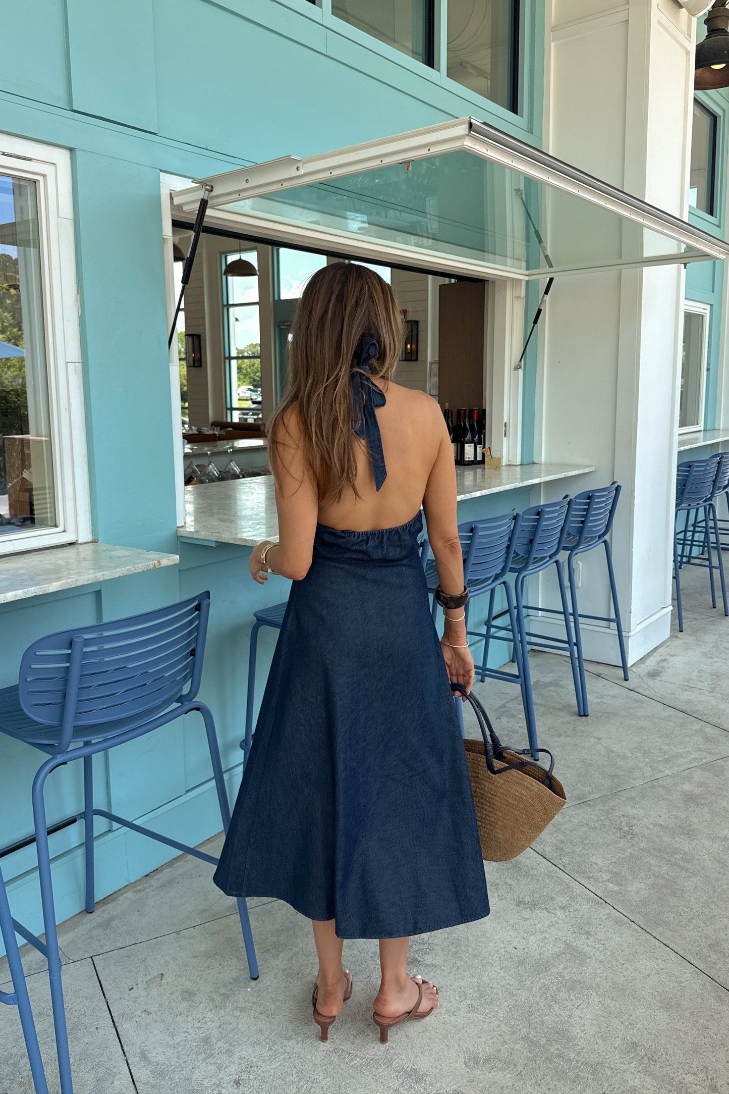 Abito Around the Block