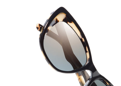 Occhiali da sole da passerella di Johnny Fly