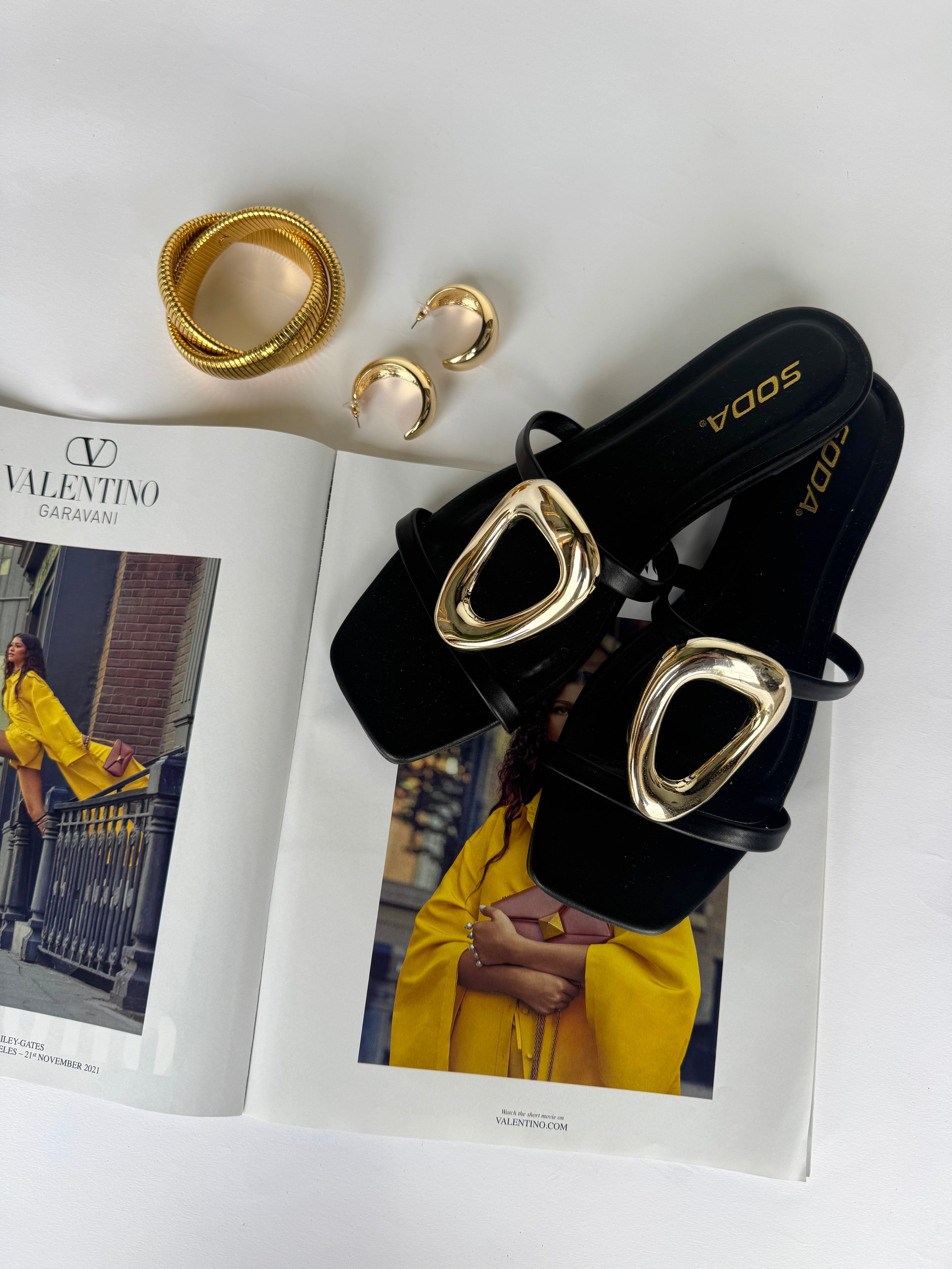 Selected Variant Image