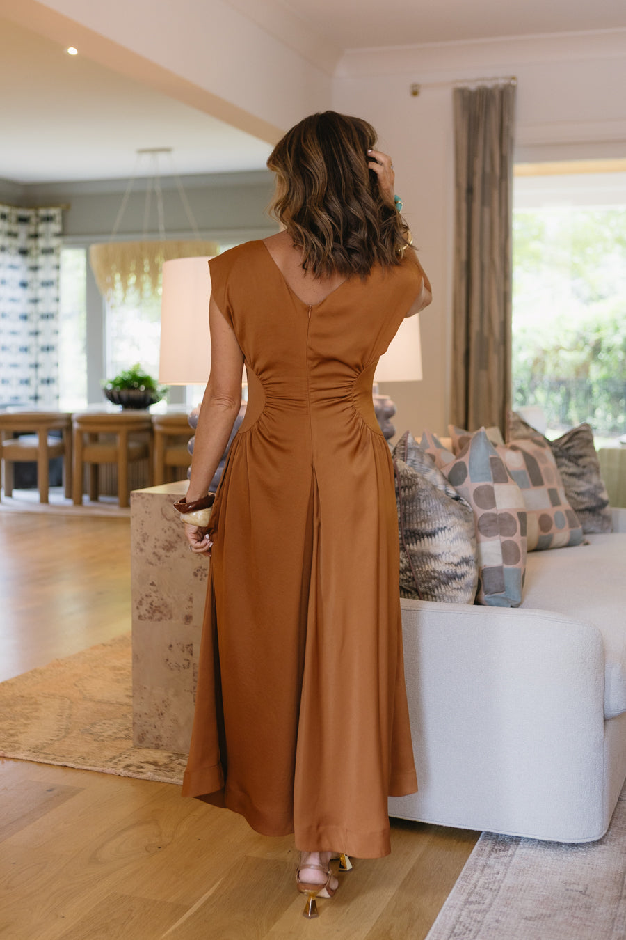 Abito con base solida