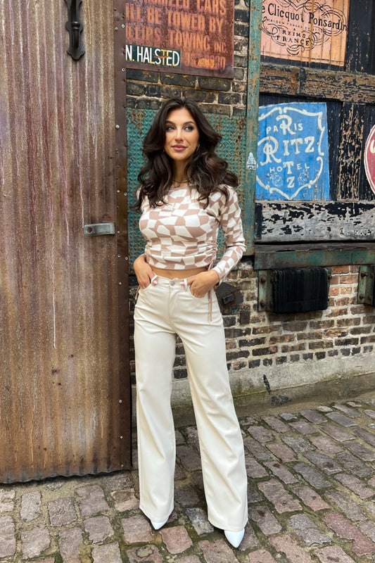 Controllandomi in alto