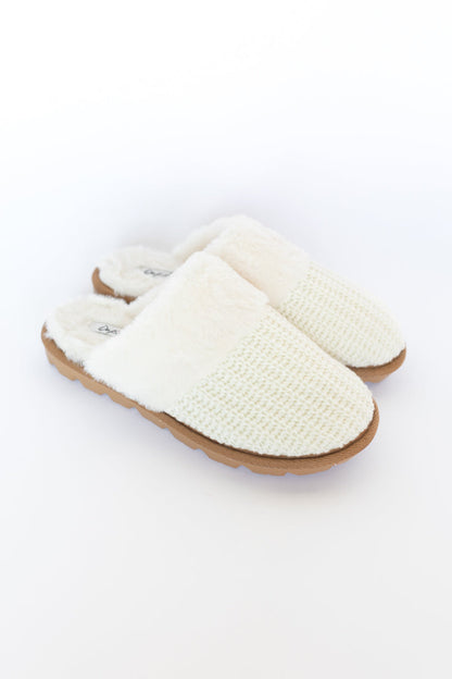 Pantofole calde e morbide