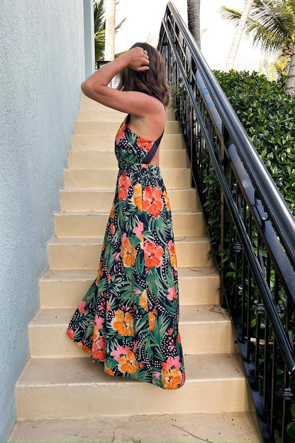 Abito estivo con motivi botanici