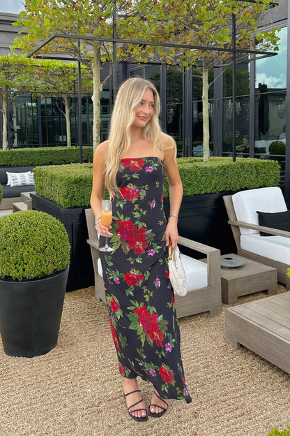 Abito Head Over Heels