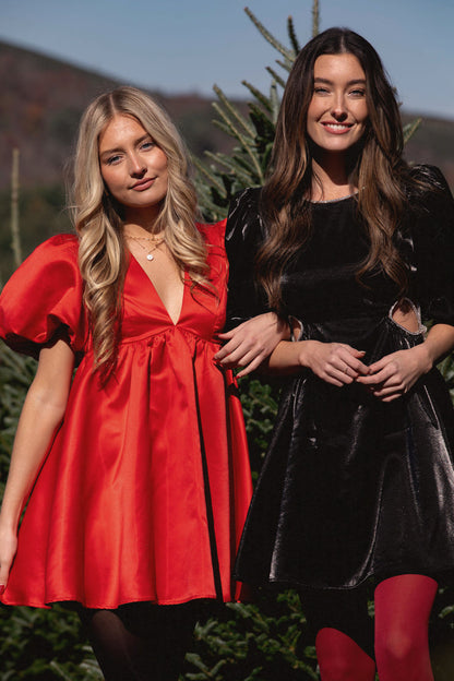 Abito Glitz and Glamour