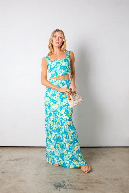 Gonna con petali raccolti