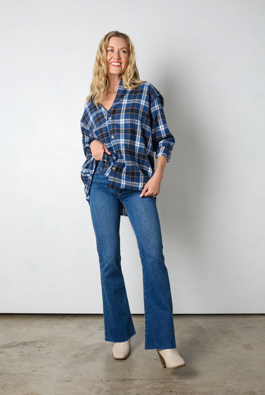 Foglie scricchiolanti in alto