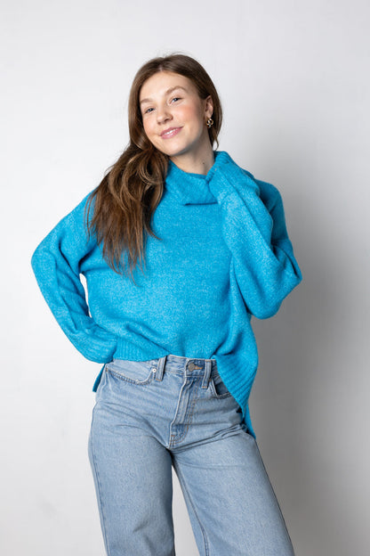 Continua a battere il dolcevita