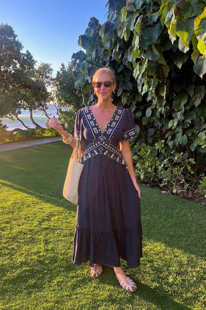 Abito da mattina blu brillante