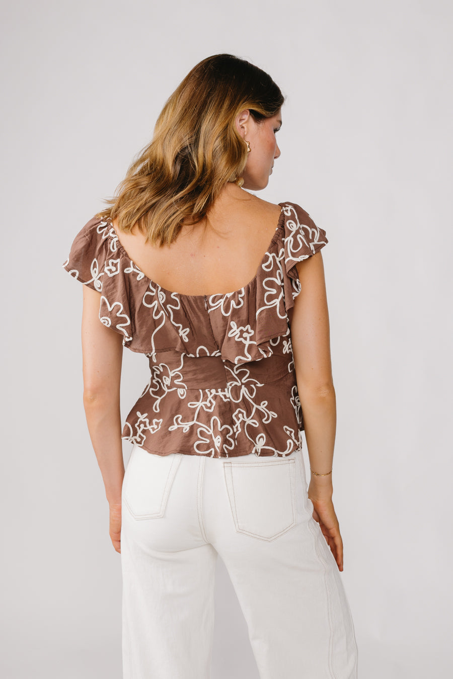 Parte superiore in equilibrio di terra