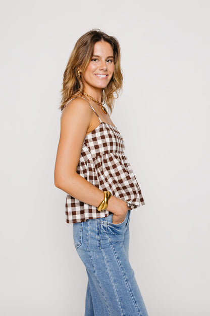 Top del cappuccino mattutino