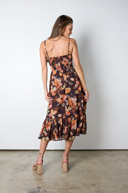 Abito midi umile e gentile