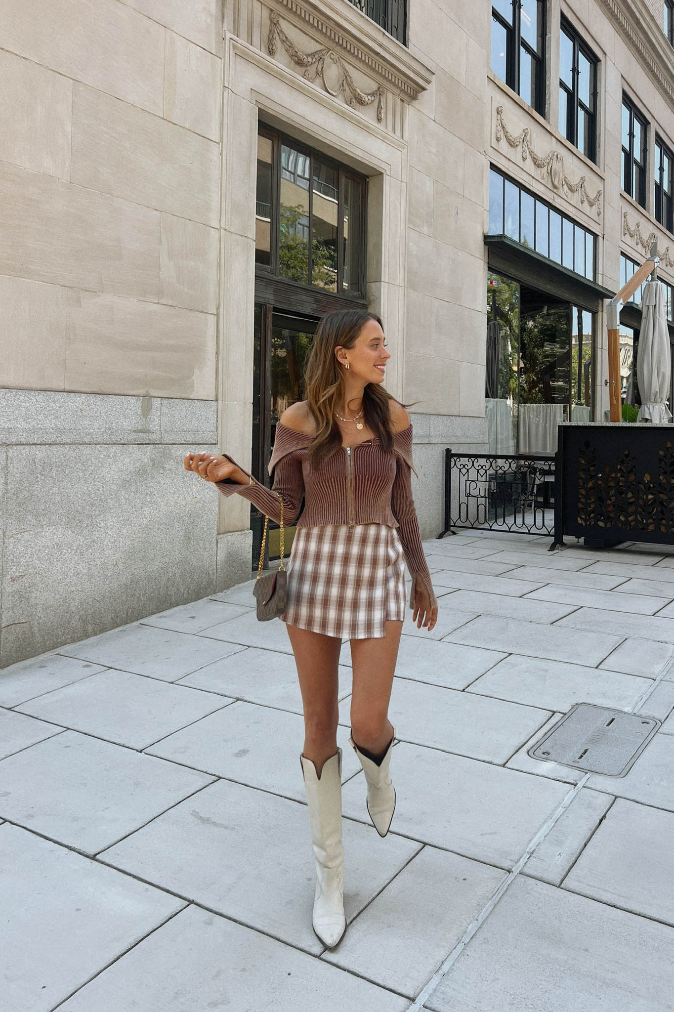 Gonna-pantalone Book Worm