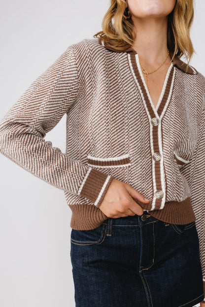 Cardigan tra le pagine