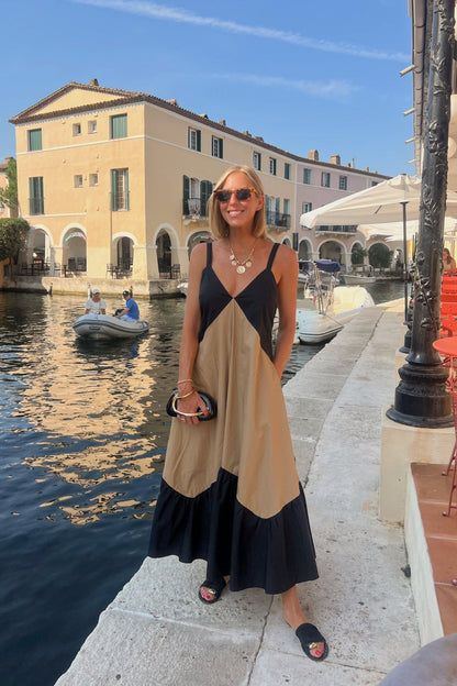 Abito dalle linee pulite