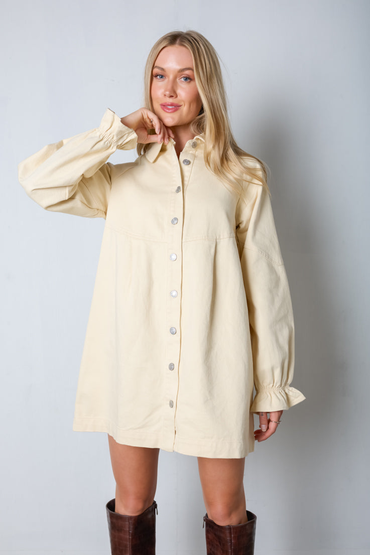 Abito in denim color crema e zucchero