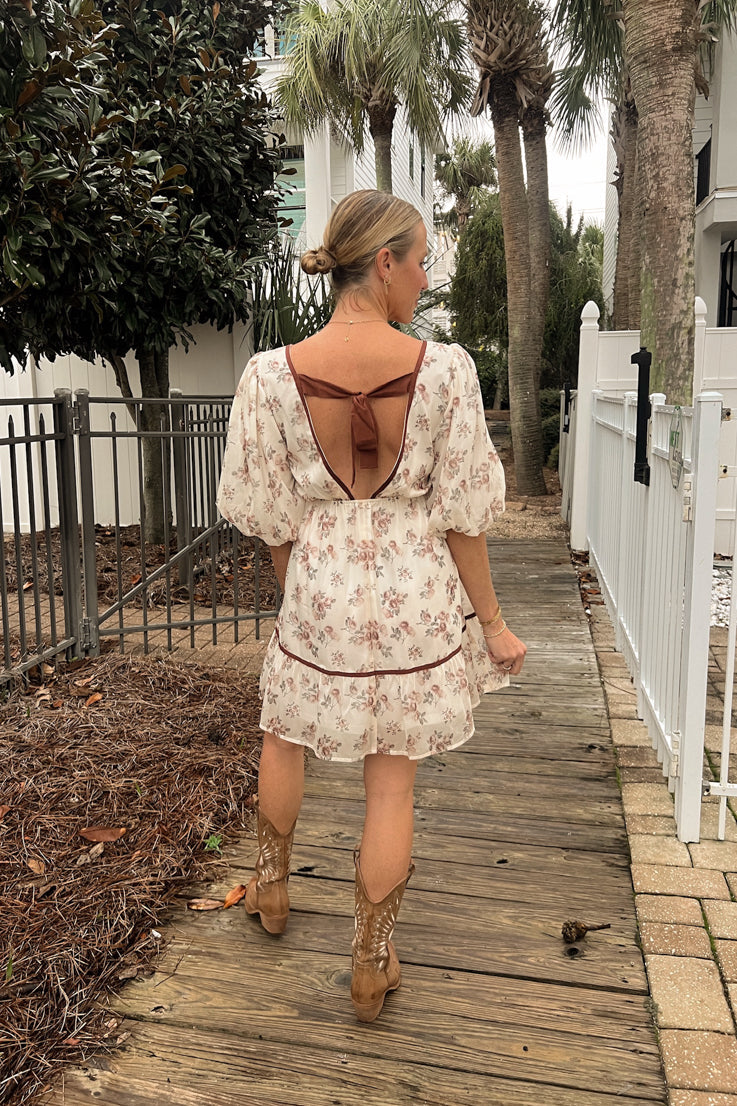 Mini abito color castano