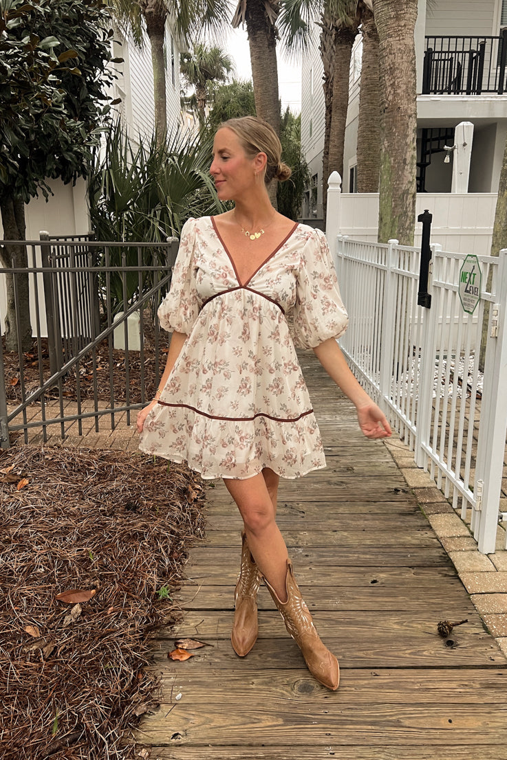 Mini abito color castano