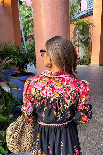 Abito Feels Like Love