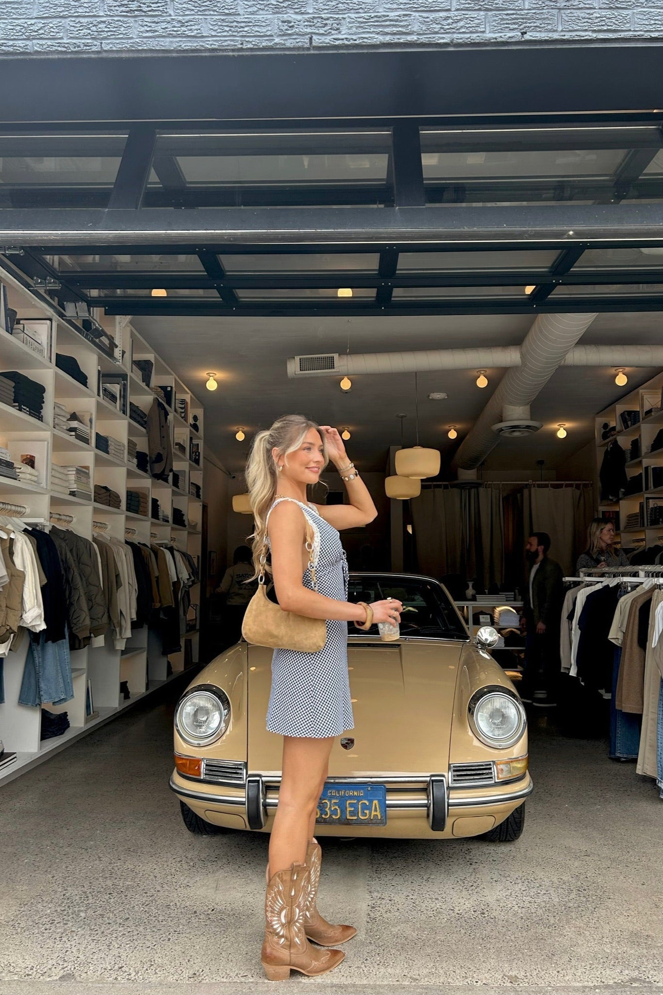 Vivi il momento, vestito