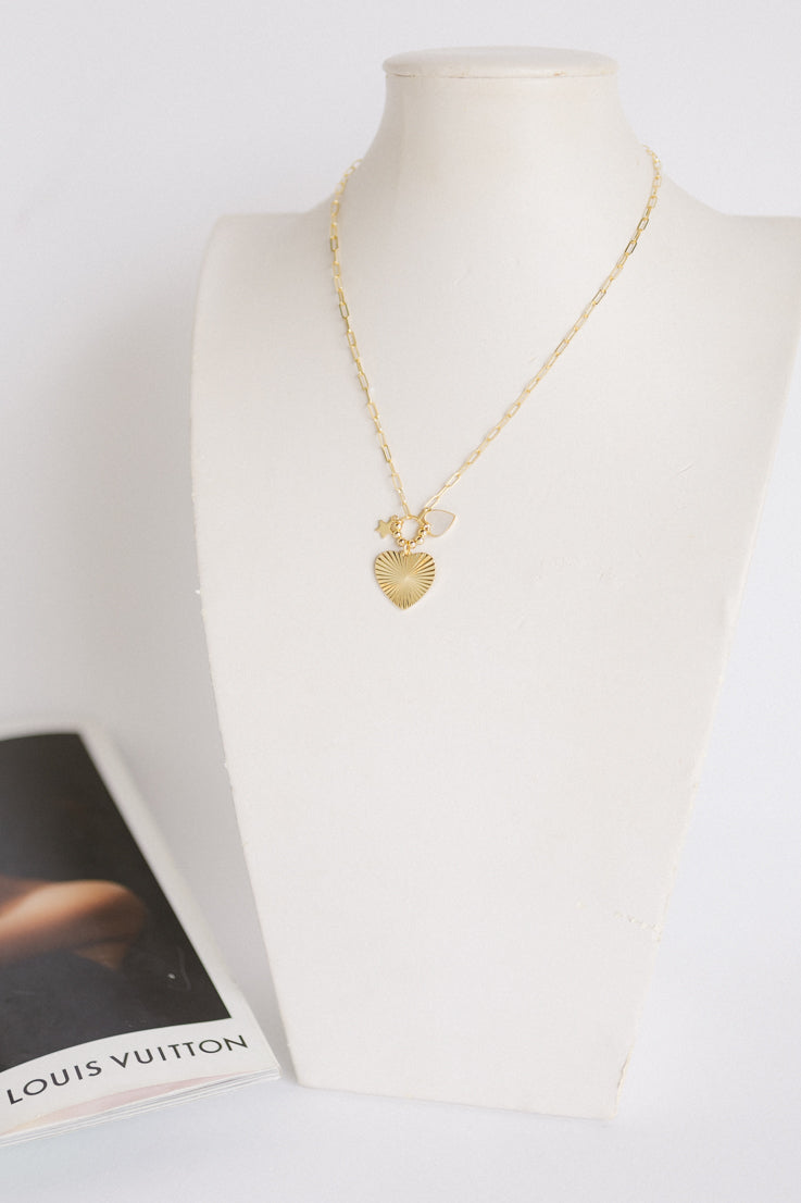 Collana con cui è facile identificarsi