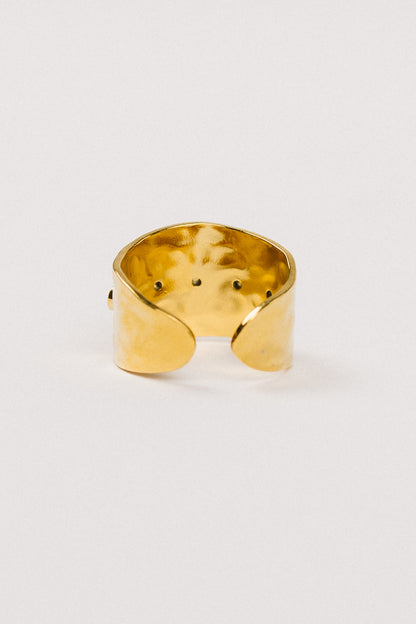 Anello arcobaleno martellato