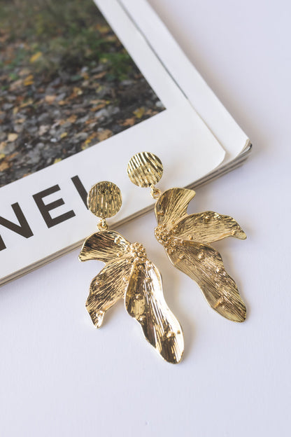 Orecchini con fiori di campo