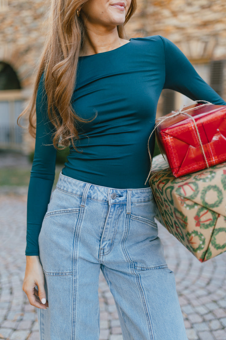 Tieniti stretto a te