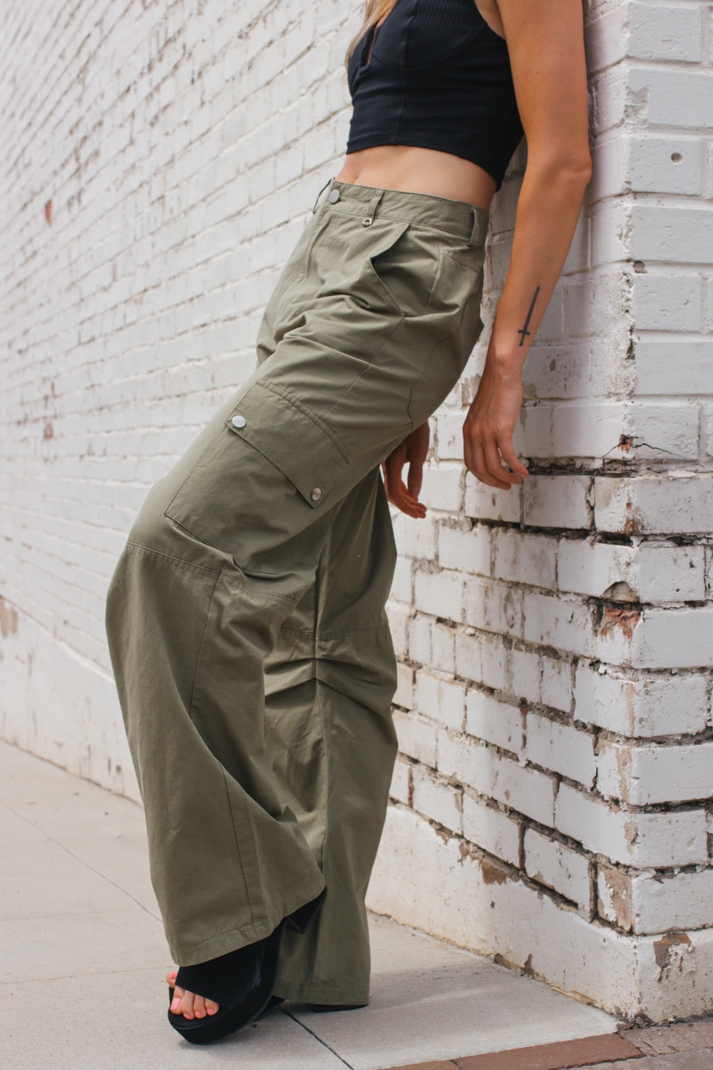 Pantaloni cargo Cassie