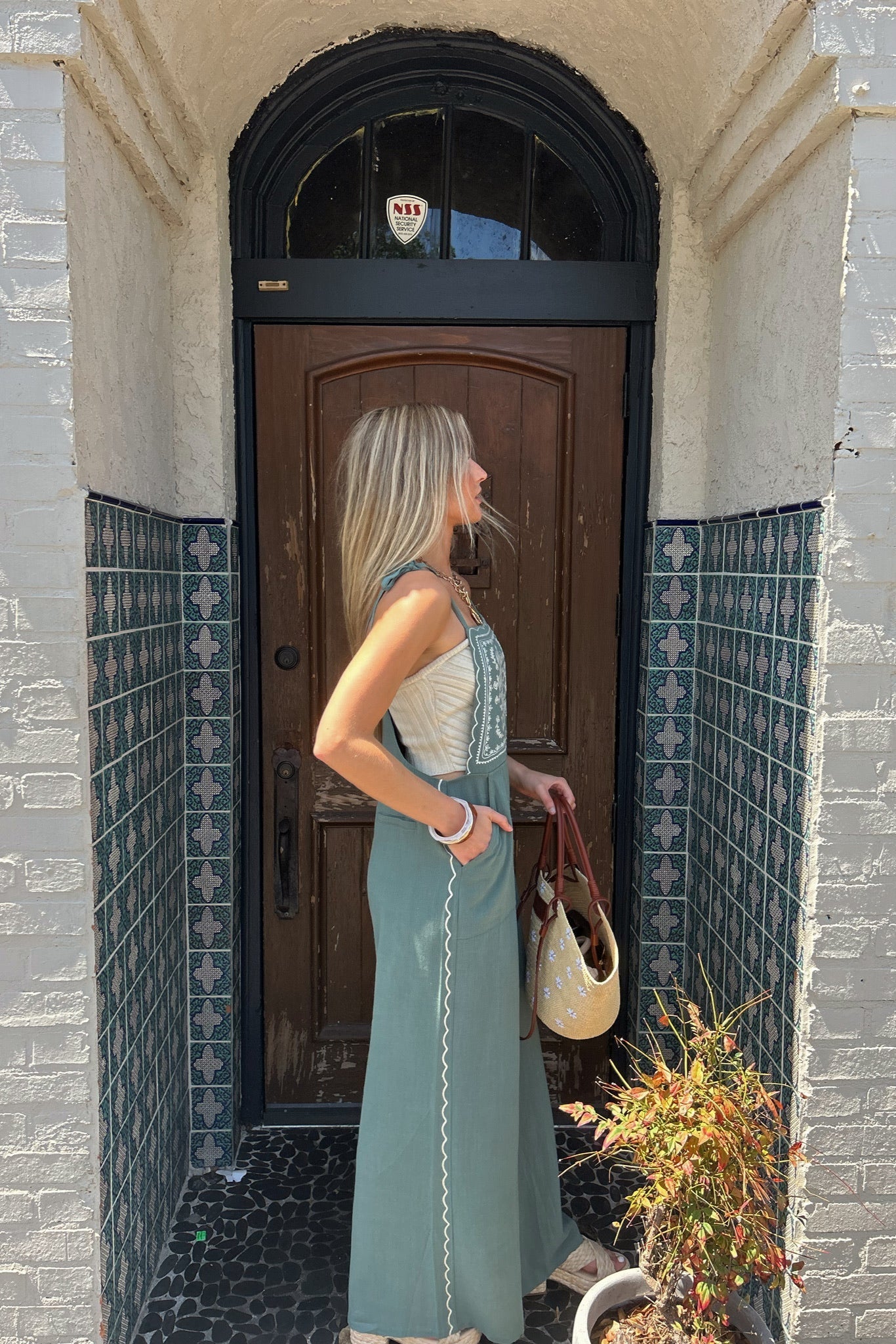 Tuta da giardino in serra