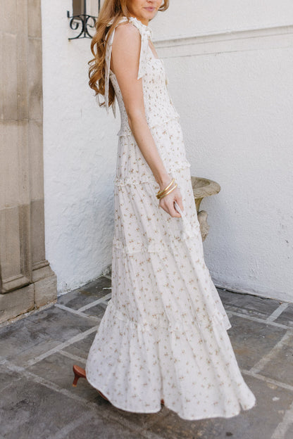 Abito lungo finalmente pulito