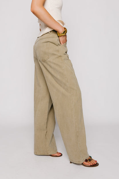 Pantaloni per terreni irregolari