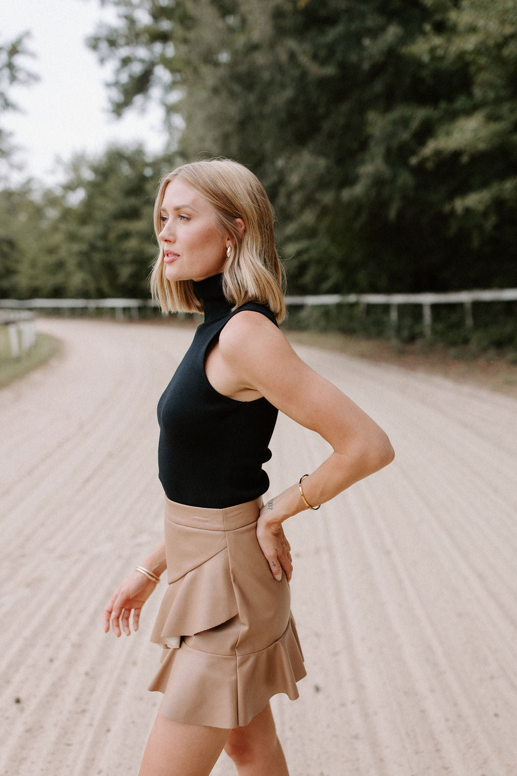 Gonna essenziale nell'armadio