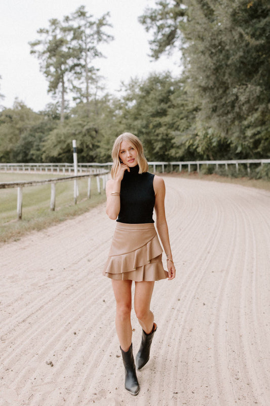 Gonna essenziale nell'armadio