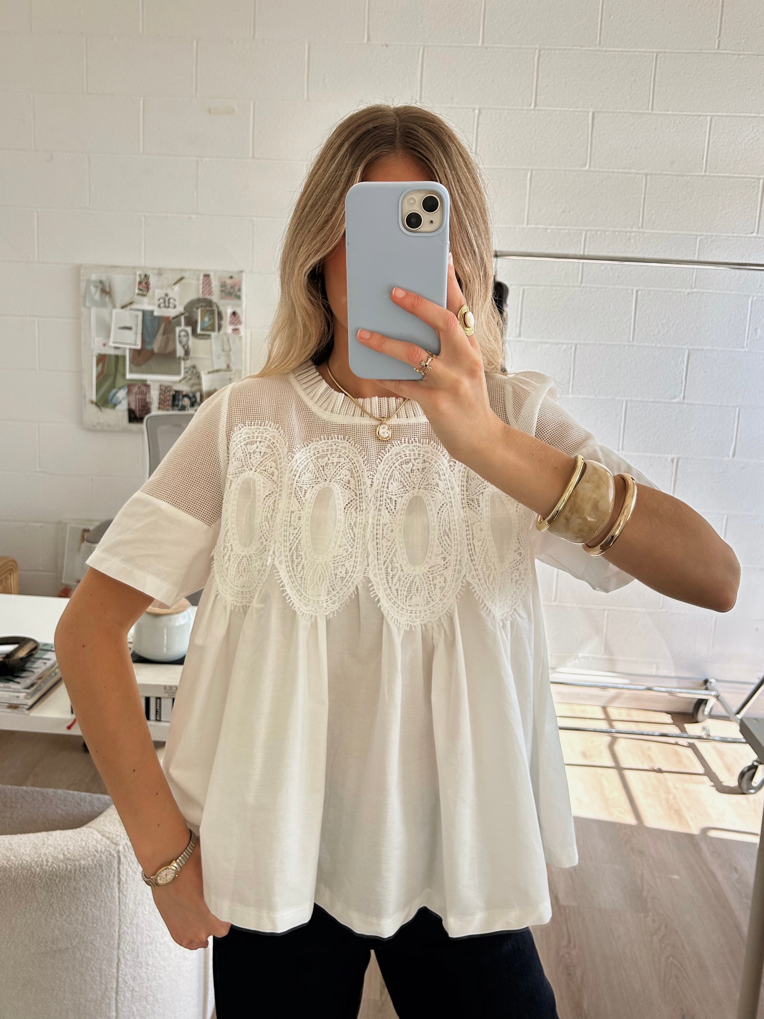 Selected Variant Image