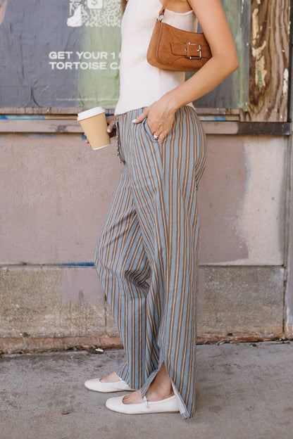 Pantaloni senza agenda