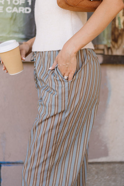 Pantaloni senza agenda