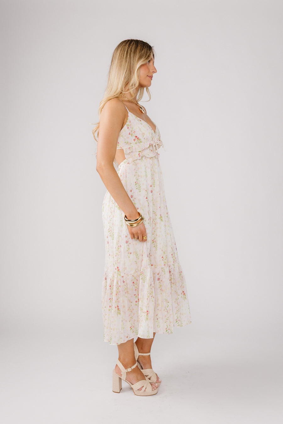 Sotto l'abito di salice