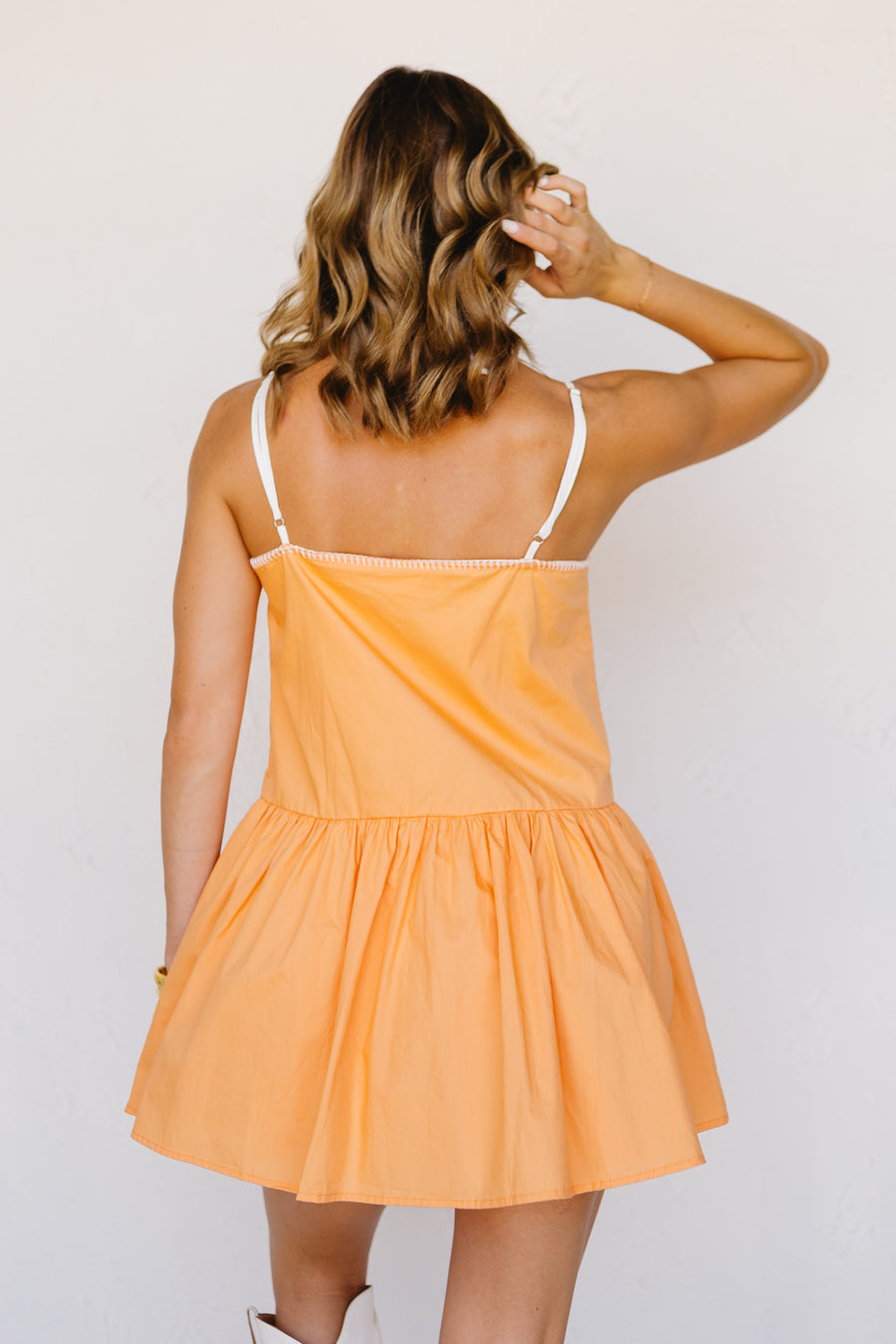 Vestito pronto per il calcio d'inizio