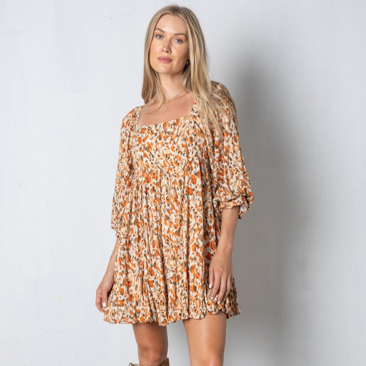 Abito con foglie autunnali