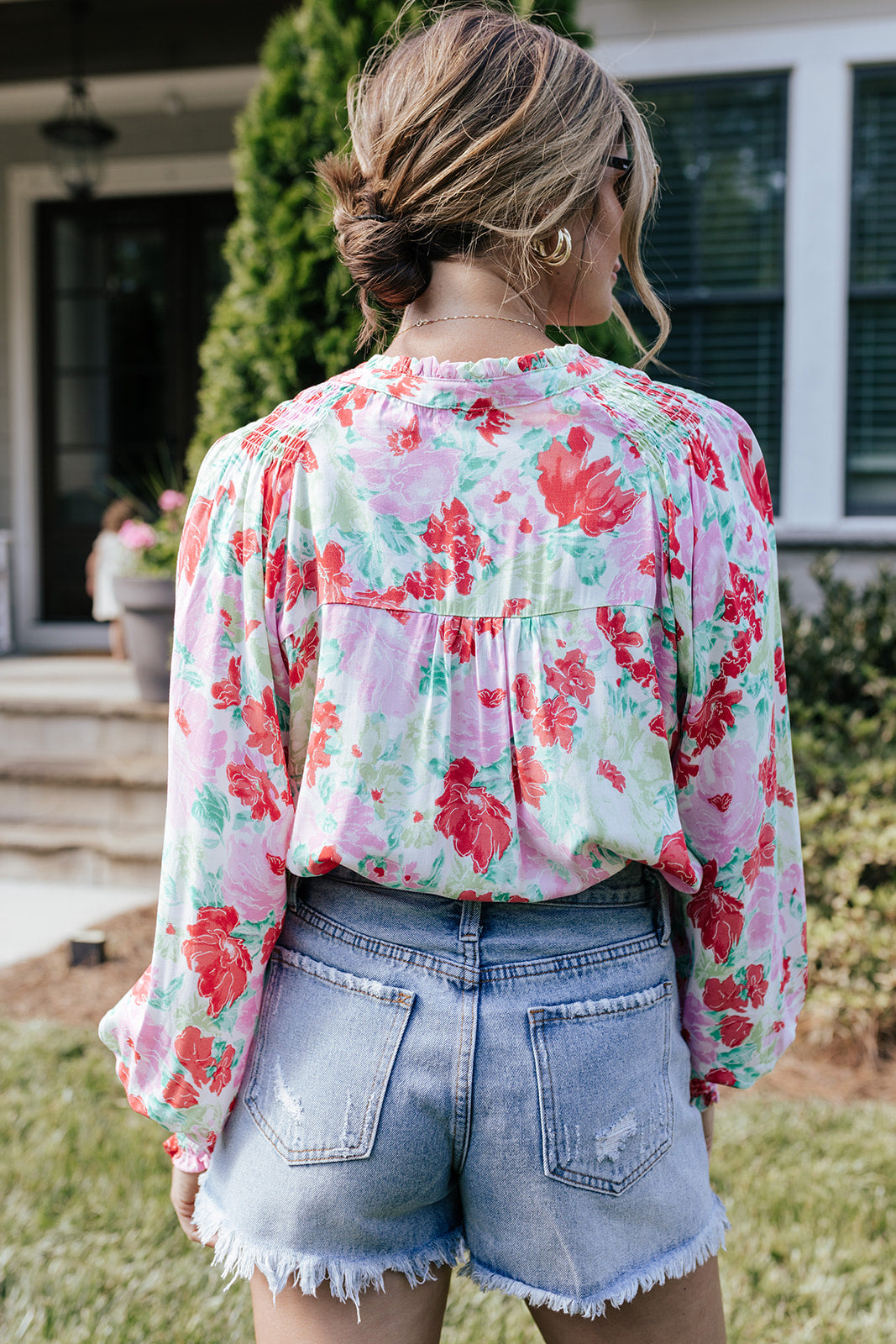 Lascia un messaggio in alto