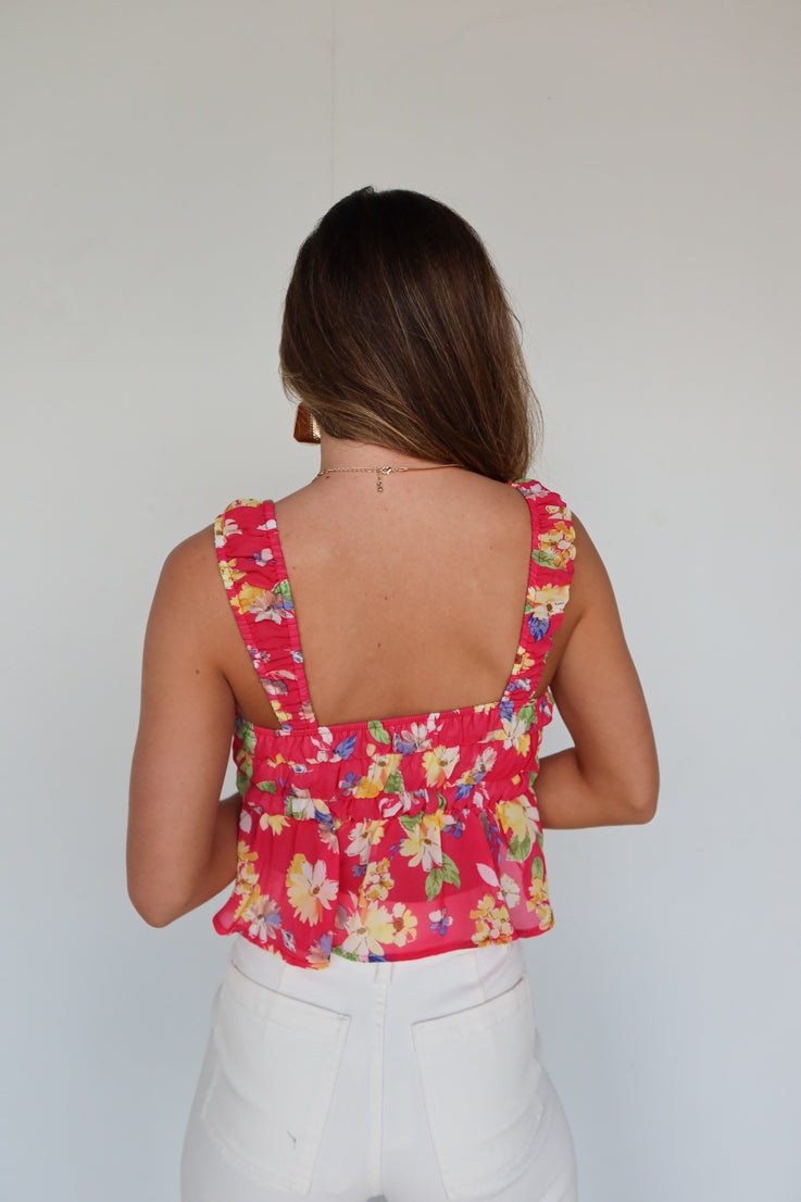 Top della ragazza in fiamme