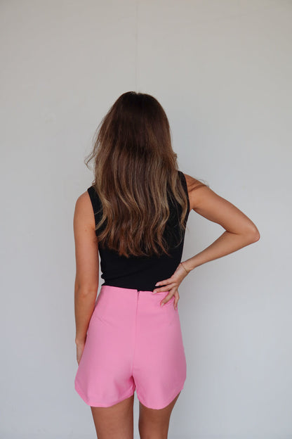 Gonna-skirt con baci di gomma da masticare