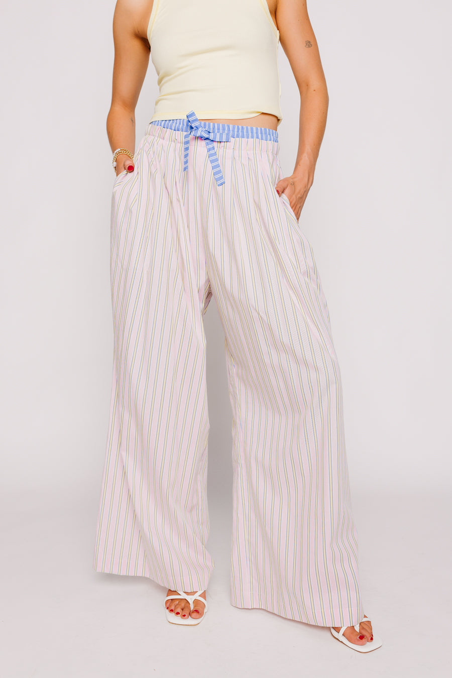 Pantaloni da finestrino