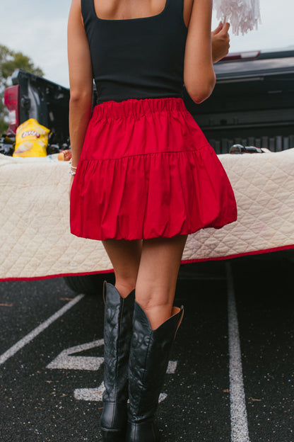 Gonna di apertura della stagione