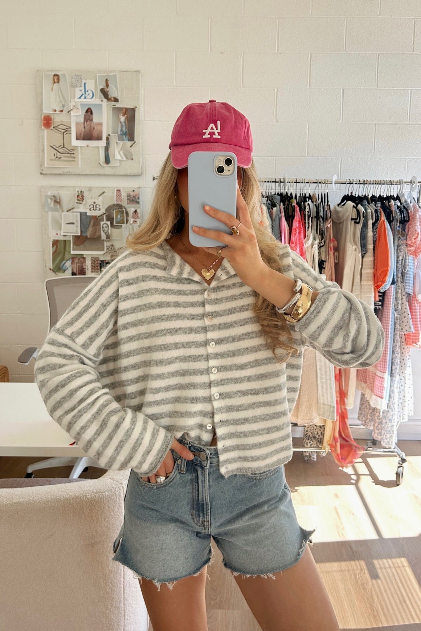 Selected Variant Image