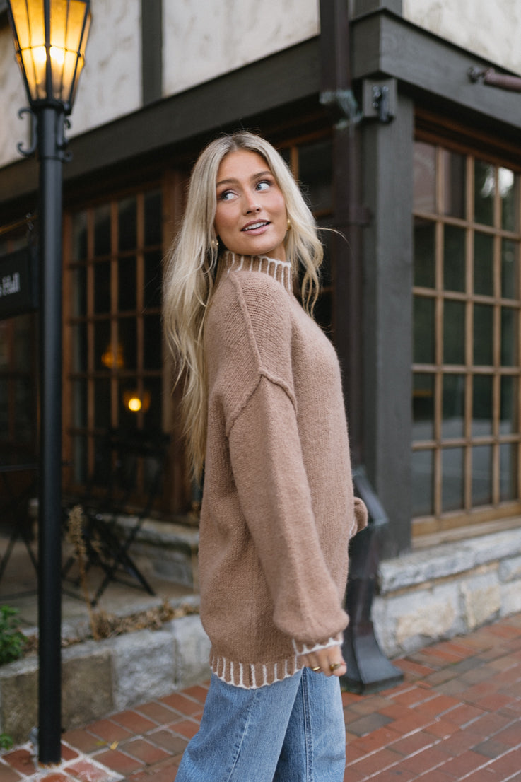 Maglione Page Turner