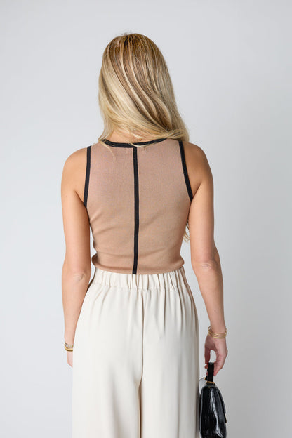 Fuori dal muro in alto